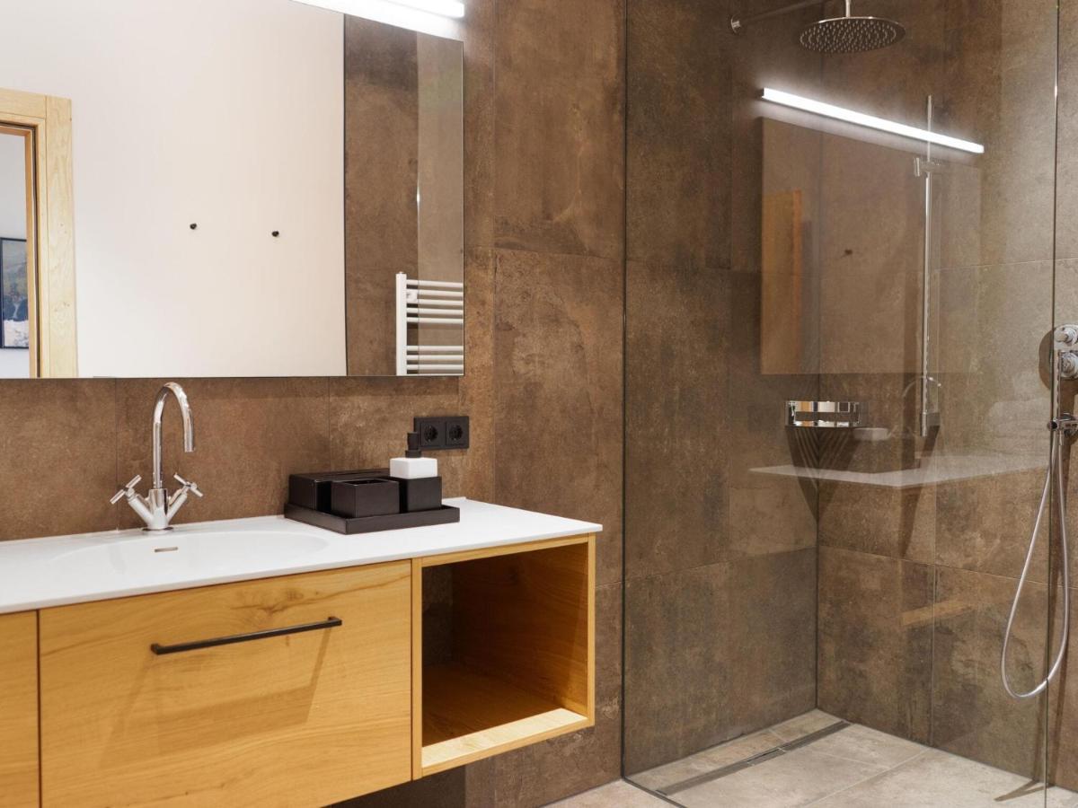 Apartment In Schroecken Near Ski Area Bagian luar foto